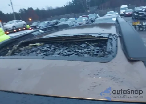 2011 Subaru Outback 2.5I Limited из США, поврежденный, VIN 4S4BRBKC4B3440933